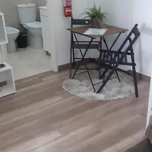  Appartement Minimalist Located Near Belém